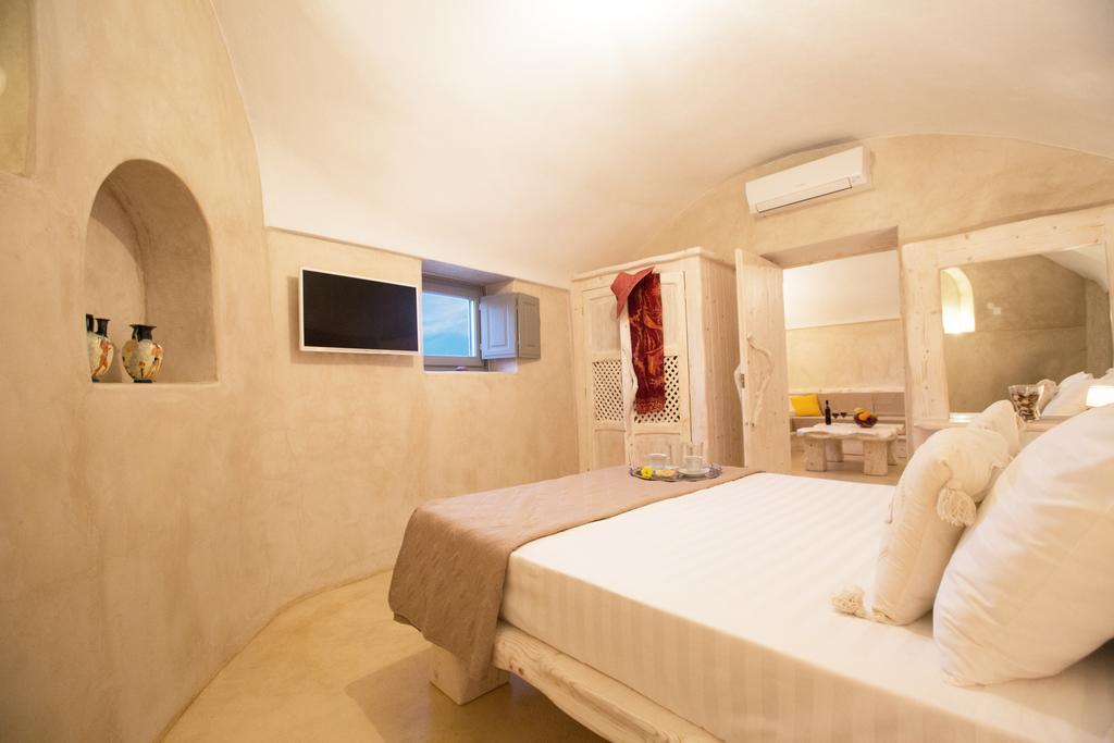 Love Nest With Hot Tub, Hammam & Outdoor Cinema Akrotiri  Exterior photo